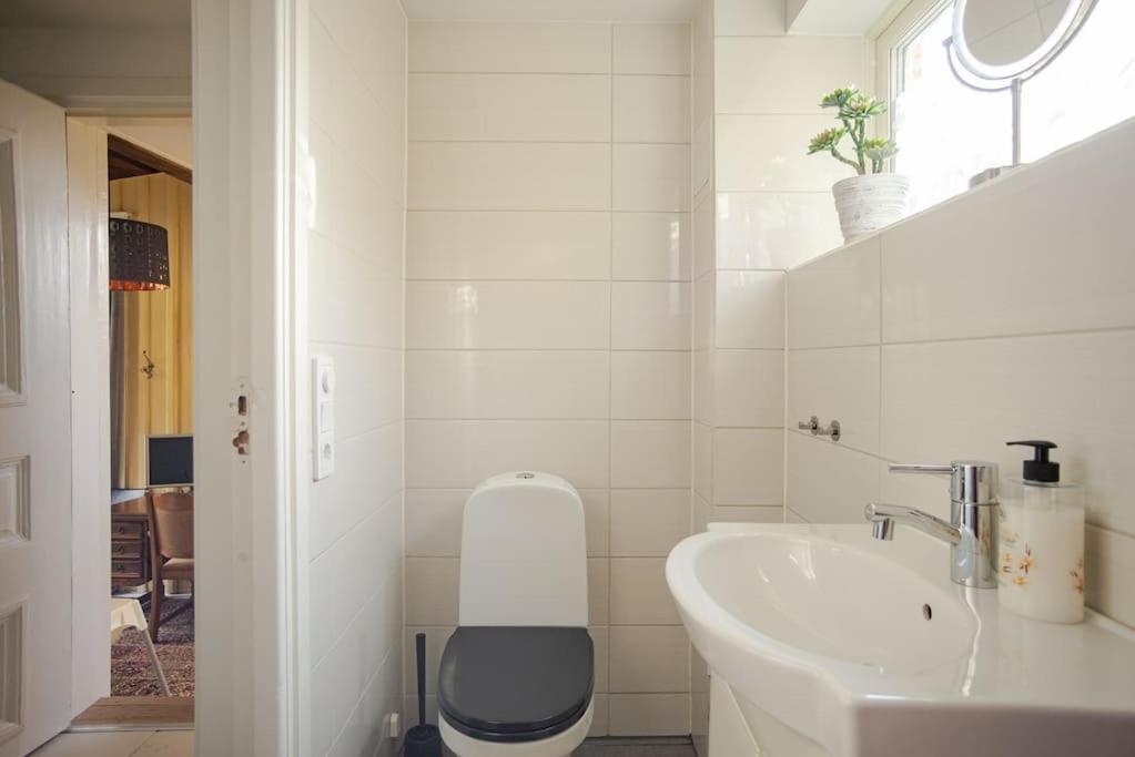 Outstanding Apartment Close To Gothenburg Kungälv Buitenkant foto